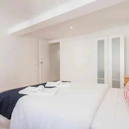 Center Castelo * 리스본