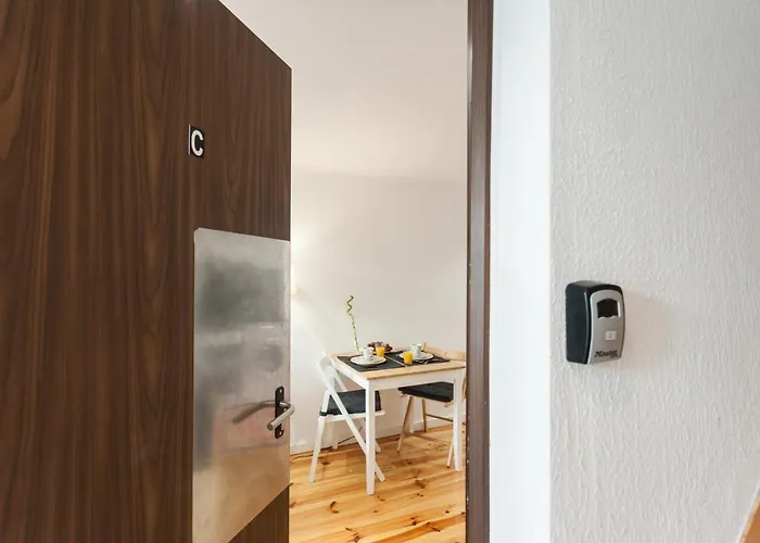 Center Castelo * Лісабон