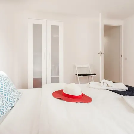 Center Castelo Apartment *