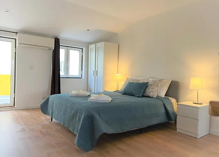 Center Castelo Apartment Lisbon