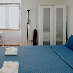 Center Castelo Apartman Lisboa